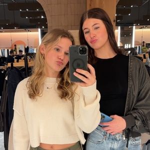 Meet your Posher, Macey